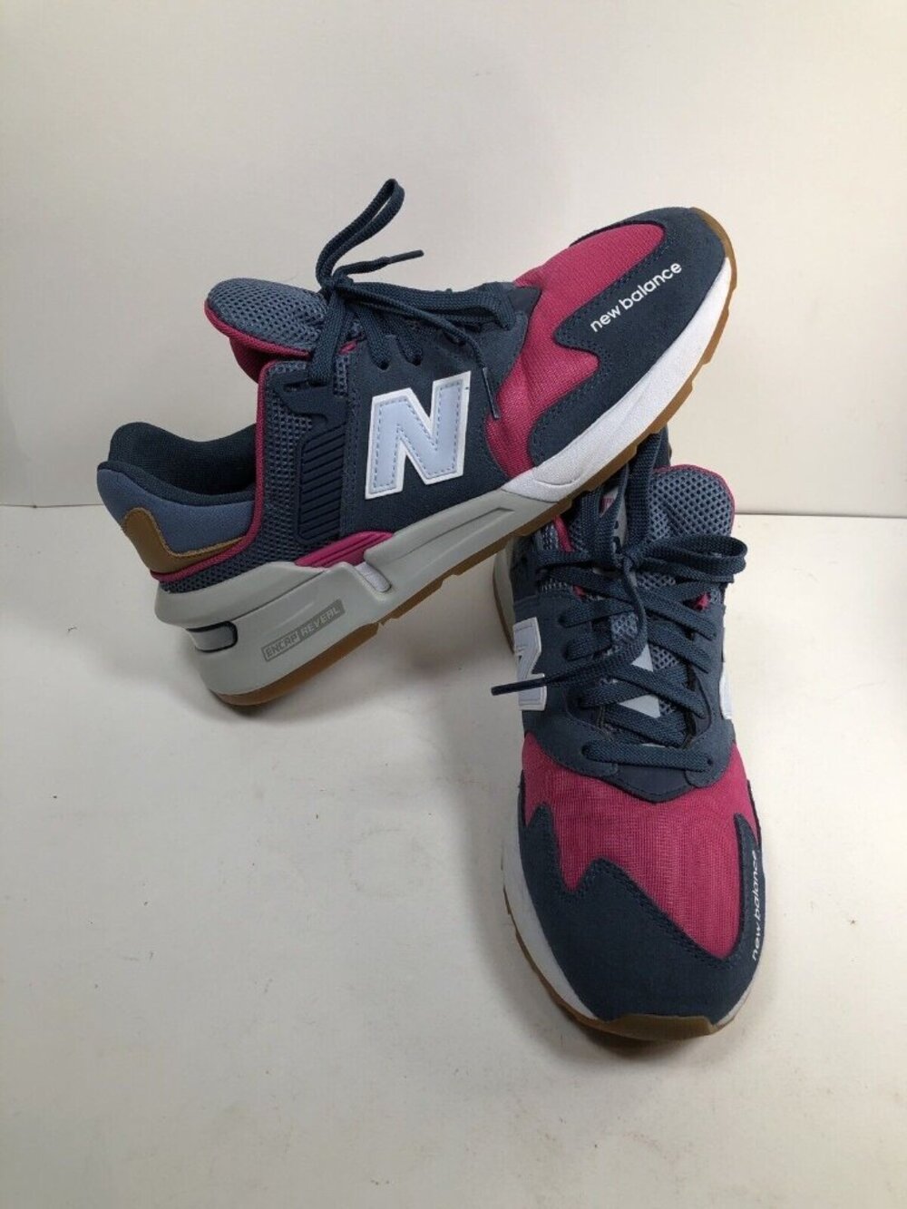 Size 10 Women New Balance 997S WS997JGA Navy, Magenta, grey, camel - Picture 2 of 11